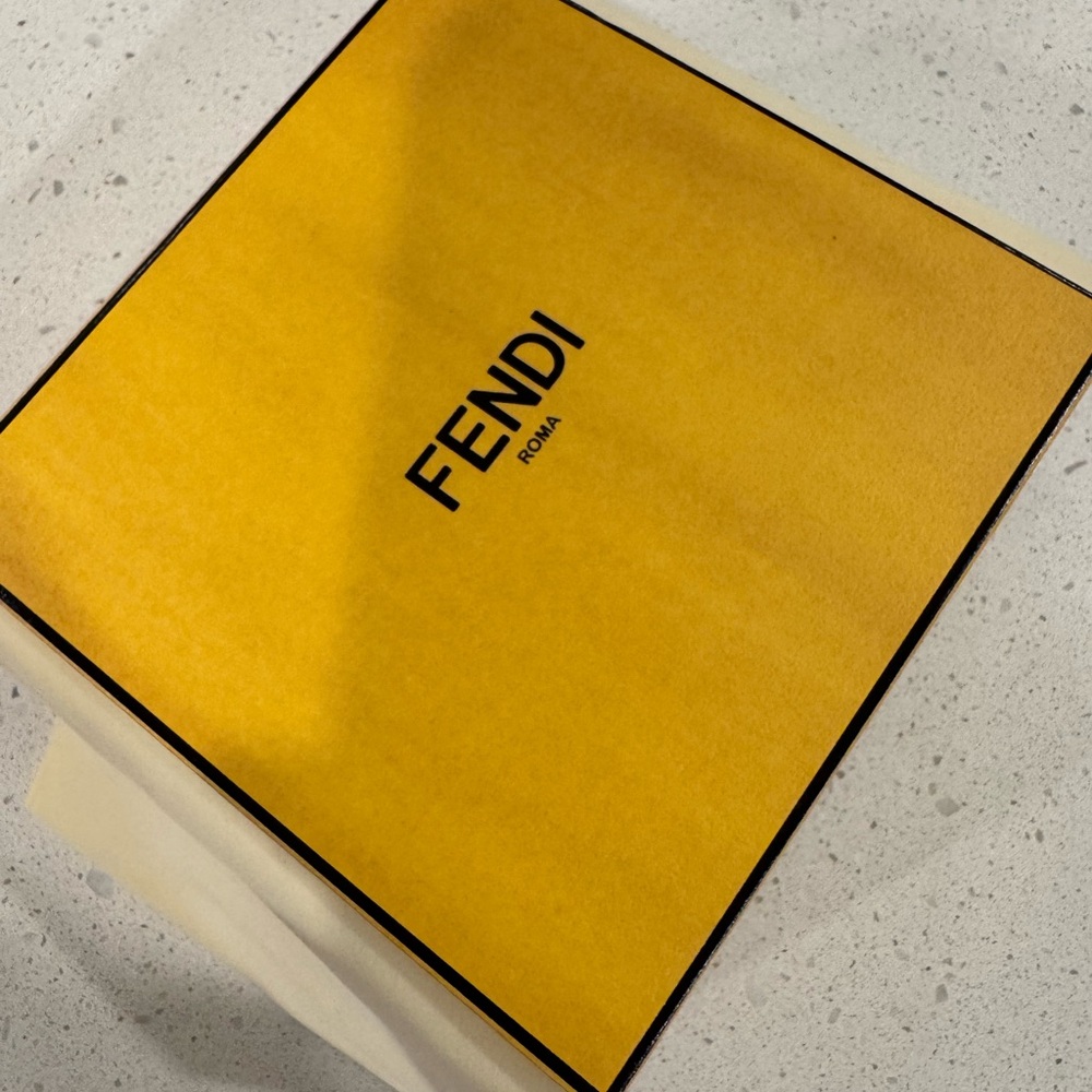 FENDI Graphy Spellout Necklace - Picture 3 of 3